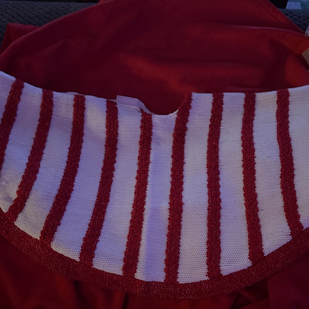 Red and White Striped Christmas Tree skirt